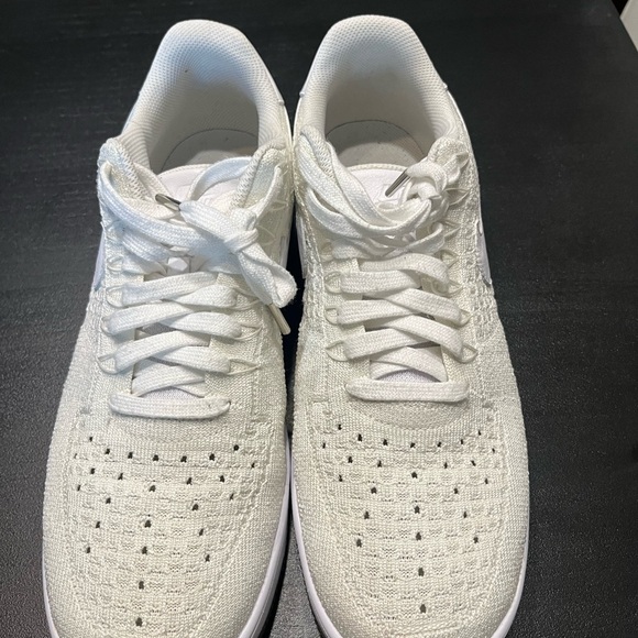 Nike Air Force One - Fly Knit - Low men’s size 11.5 - Picture 3 of 9